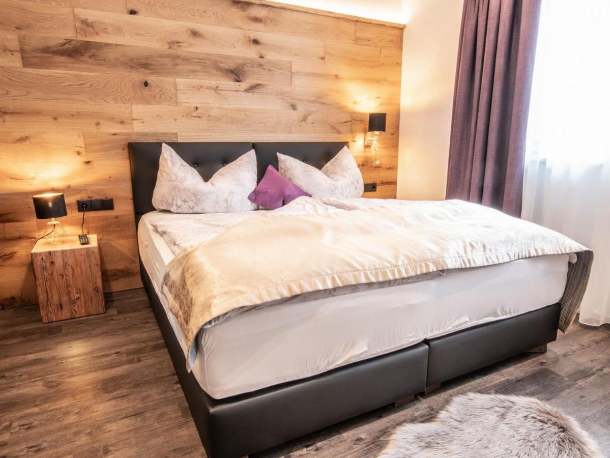Apartklusiv Kaltenbach Eksteriør billede