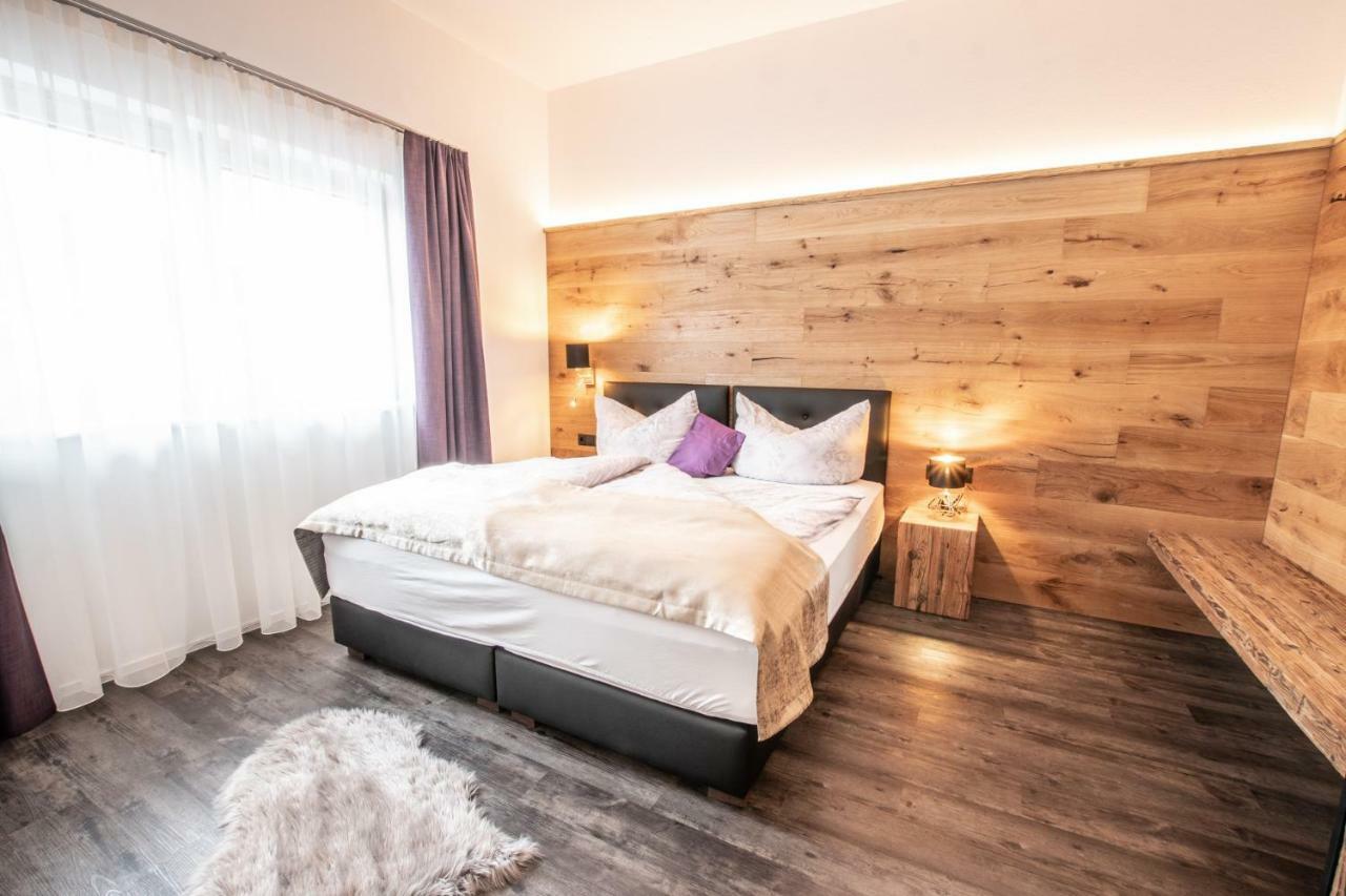 Apartklusiv Kaltenbach Eksteriør billede